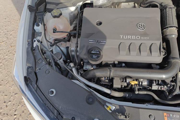 Used Buick Verano 2023 Pro Enjoyment Edition Engine Bay Right