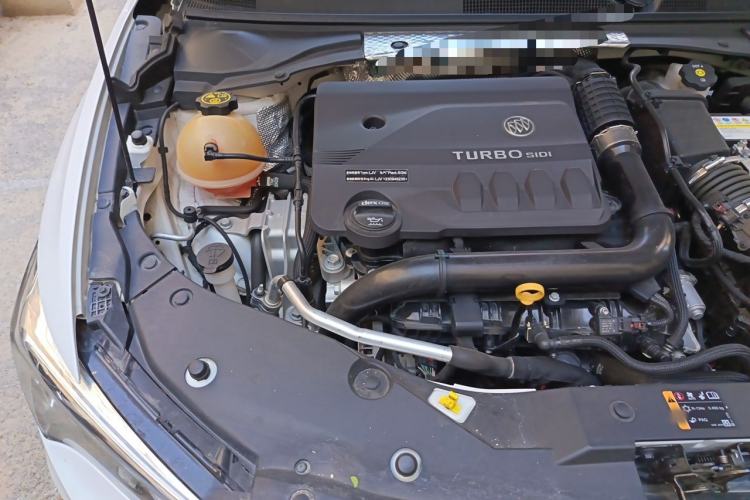 Used Buick Verano 2023 Pro Enjoyment Edition Engine Bay Right