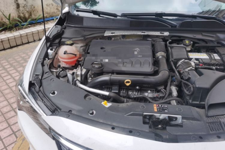 Used Buick Verano 2023 Pro Enjoyment Edition Engine Bay Right