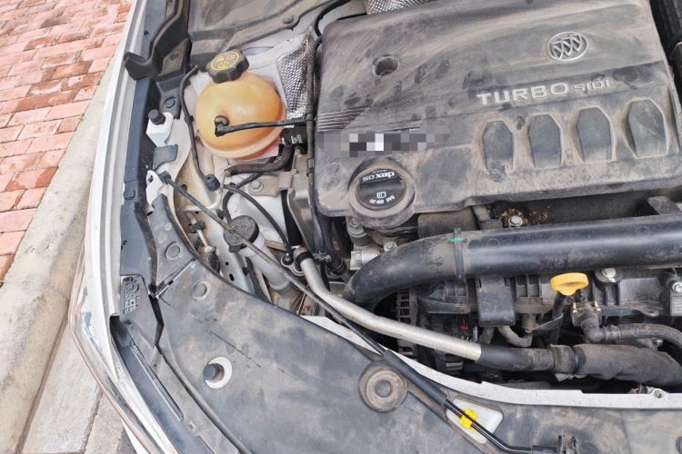 Used Buick Verano 2023 Pro Enjoyment Edition Engine Bay Right