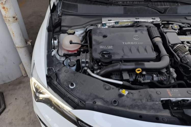Used Buick Verano 2023 Pro Enjoyment Edition Engine Bay Right