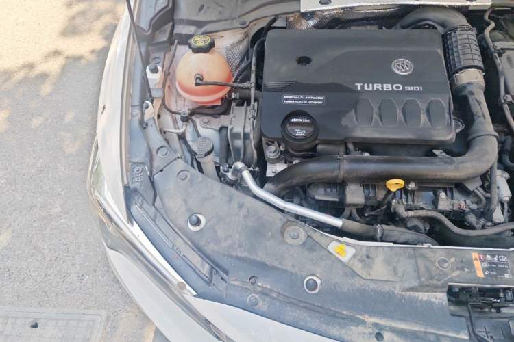 Used Buick Verano 2023 Pro Enjoyment Edition Engine Bay Right