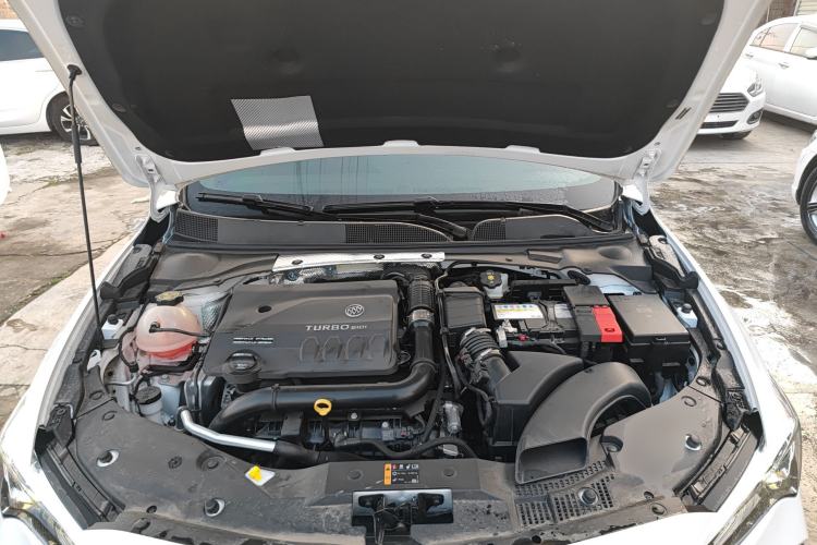 Used Buick Verano 2023 Pro GS Hunter Wind Edition Engine Bay