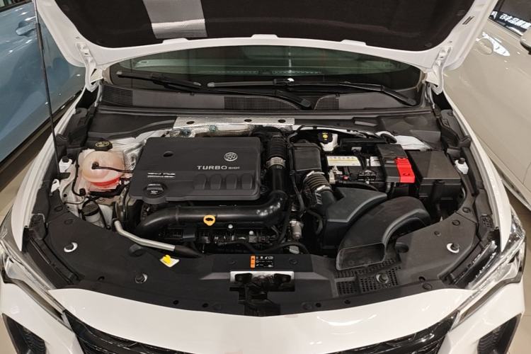 Used Buick Verano 2023 Pro GS Swift Edition Engine Bay