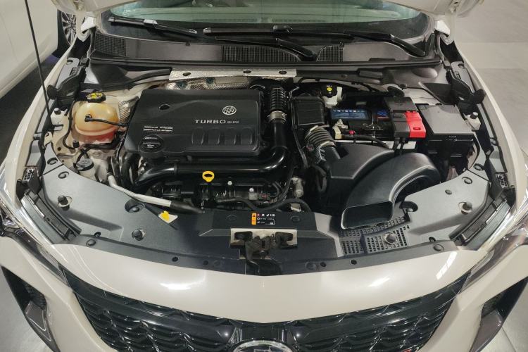 Used Buick Verano 2023 Pro GS Hunter Wind Edition Engine Bay