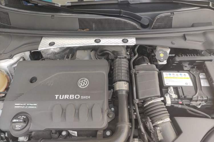 Used Buick Verano 2023 Pro GS Swift Edition Engine Bay