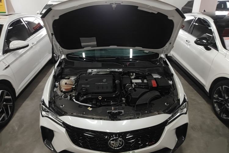 Used Buick Verano 2023 Pro GS Swift Edition Engine Bay