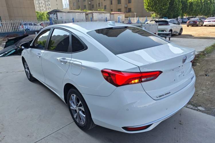 Used Buick Verano 2023 Pro Enjoyment Edition Exterior 2