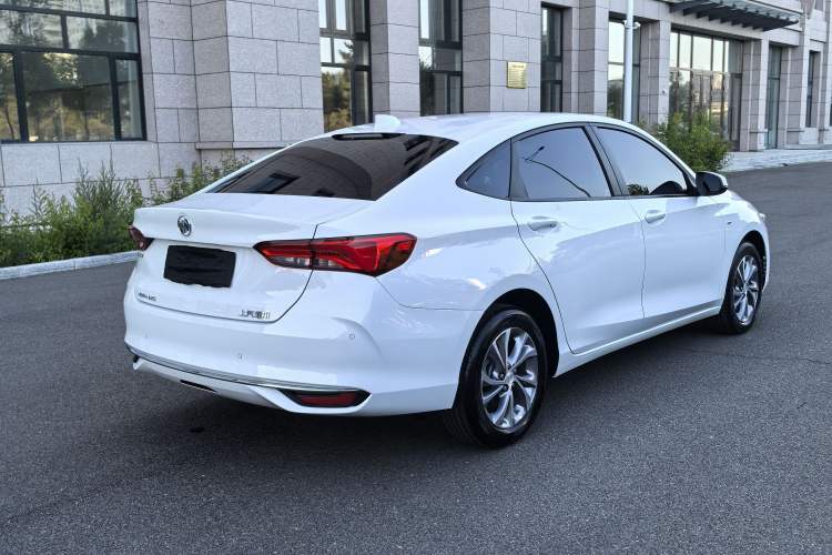 Used Buick Verano 2023 Pro Enjoyment Edition Exterior 3