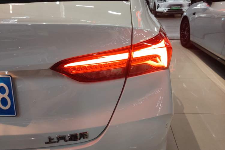 Used Buick Verano 2023 Pro Enjoyment Edition Exterior 3