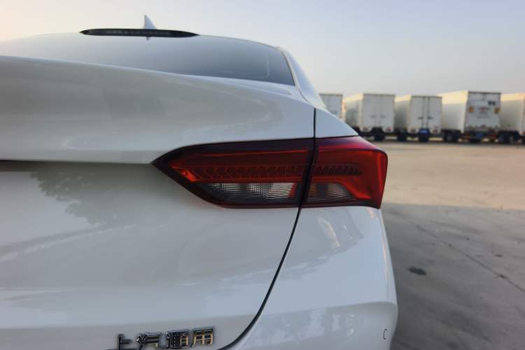 Used Buick Verano 2023 Pro Enjoyment Edition Exterior 4