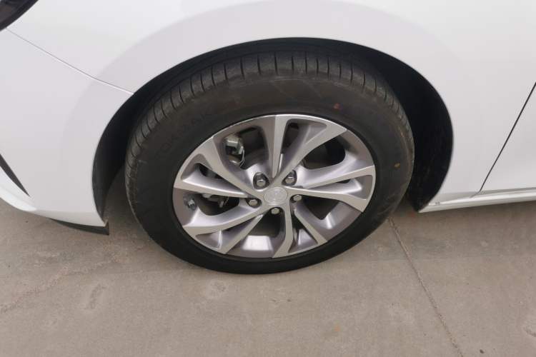 Used Buick Verano 2023 Pro Enjoyment Edition Exterior 4