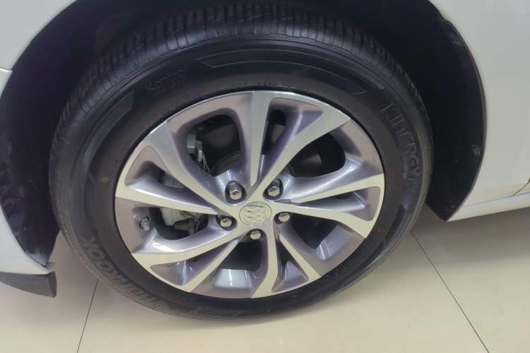 Used Buick Verano 2023 Pro Enjoyment Edition Exterior 4