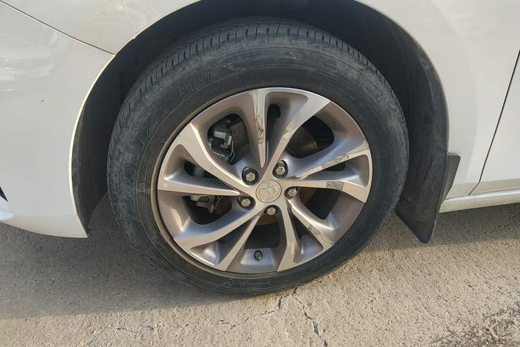 Used Buick Verano 2023 Pro Le Yi Edition Exterior 4