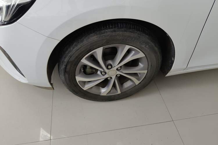 Used Buick Verano 2023 Pro Enjoyment Edition Exterior 4
