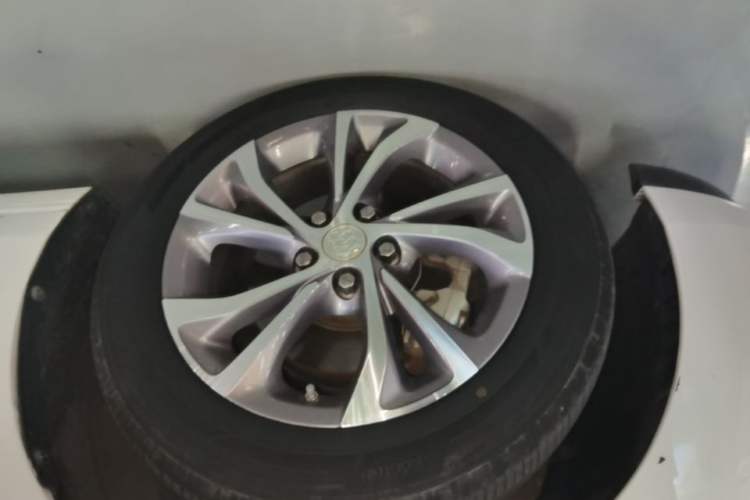 Used Buick Verano 2023 Pro Enjoyment Edition Exterior 4