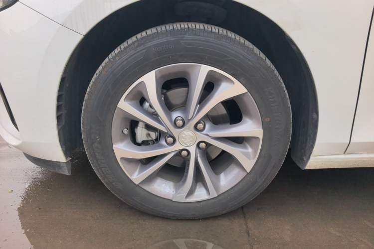 Used Buick Verano 2023 Pro Enjoyment Edition Exterior 4