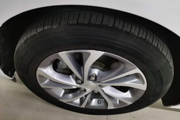Used Buick Verano 2023 Pro Enjoyment Edition Exterior 4