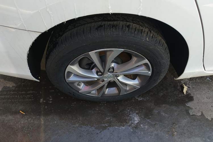 Used Buick Verano 2023 Pro Enjoyment Edition Exterior 5