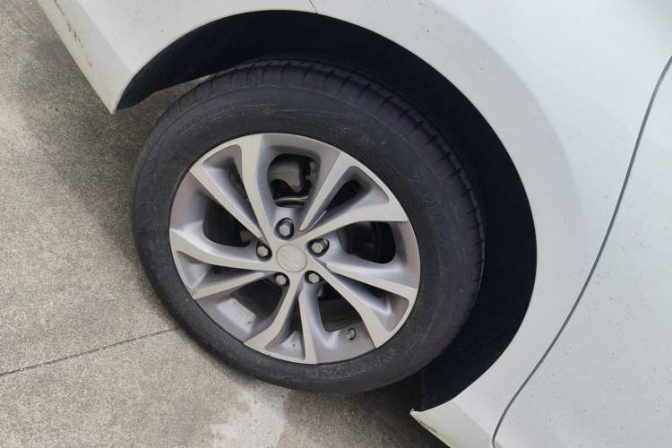 Used Buick Verano 2023 Pro Enjoyment Edition Exterior 5