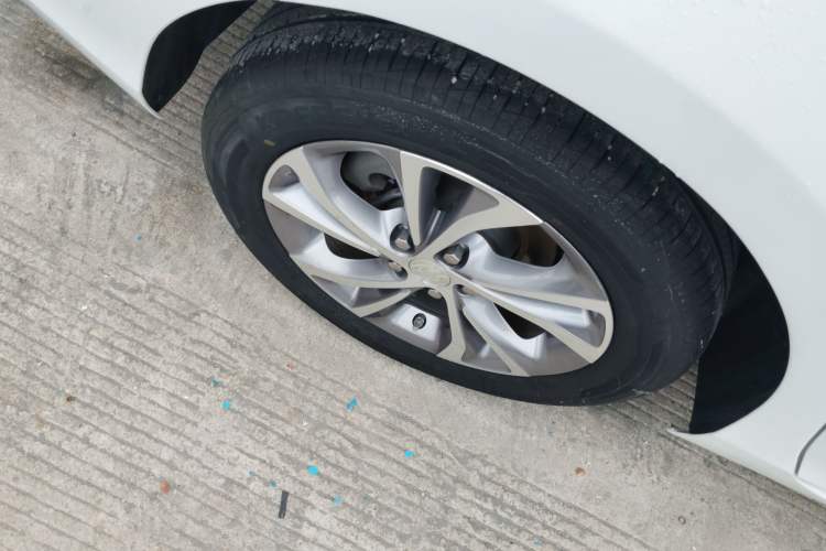 Used Buick Verano 2023 Pro Enjoyment Edition Exterior 5