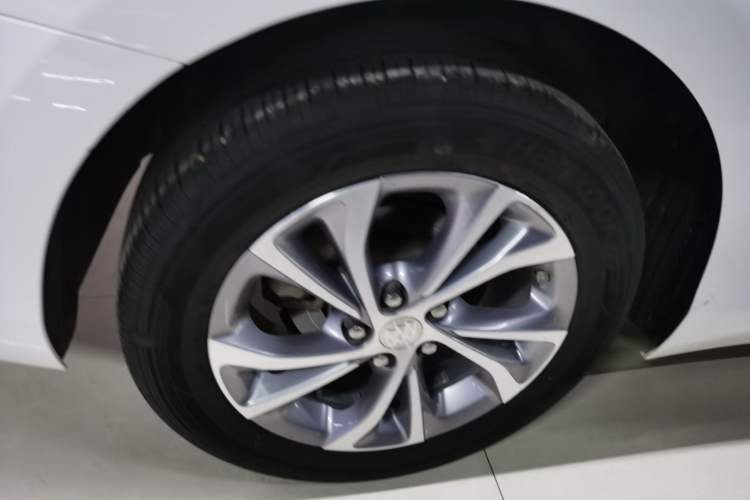Used Buick Verano 2023 Pro Enjoyment Edition Exterior 5