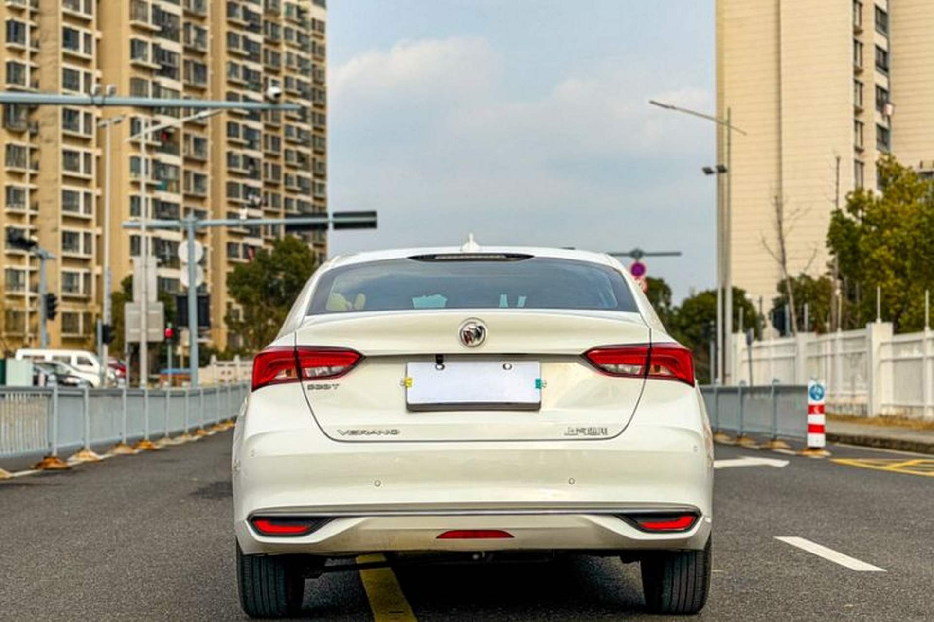 Used Buick Verano 2023 Pro Enjoyment Edition Exterior 5