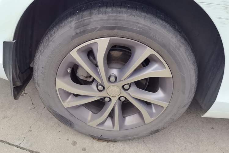 Used Buick Verano 2023 Pro Enjoyment Edition Exterior 5