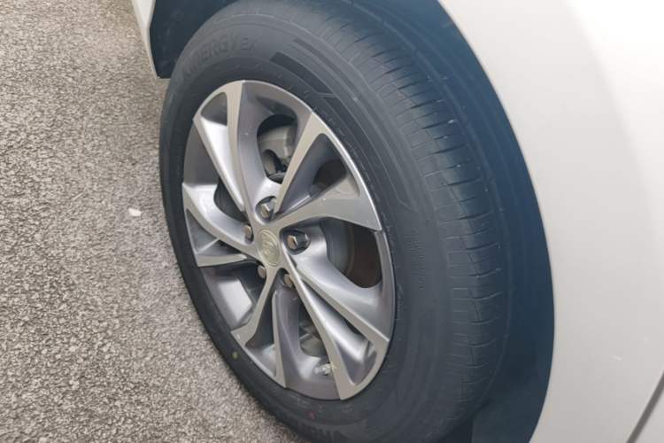 Used Buick Verano 2023 Pro Enjoyment Edition Exterior 5