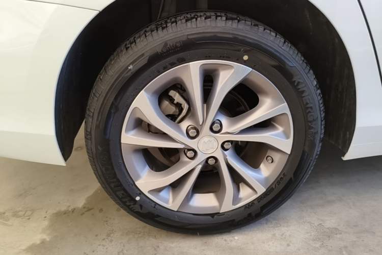 Used Buick Verano 2023 Pro Enjoyment Edition Exterior 5