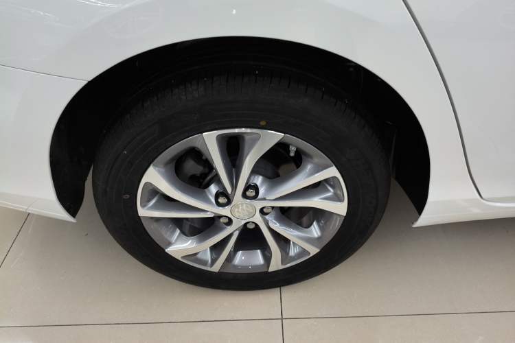 Used Buick Verano 2023 Pro Enjoyment Edition Exterior 5