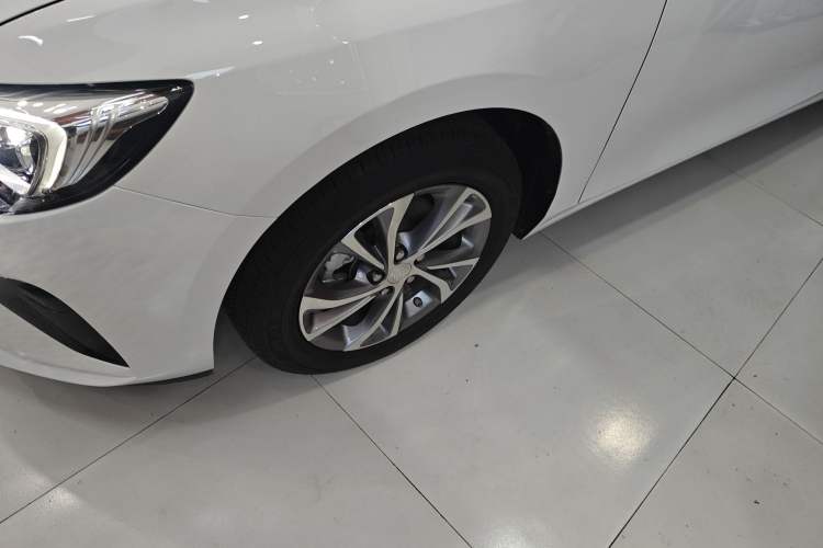 Used Buick Verano 2023 Pro Enjoyment Edition Exterior 7
