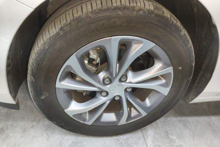 Used Buick Verano 2023 Pro Enjoyment Edition Exterior 7