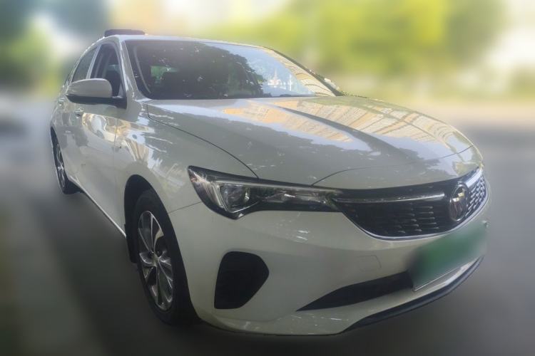 Used Buick Verano 2023 Pro Le Yi Edition Front Right 45 Deg