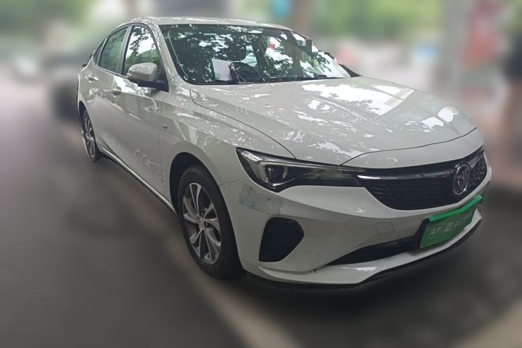 Used Buick Verano 2023 Pro Le Yi Edition Front Right 45 Deg