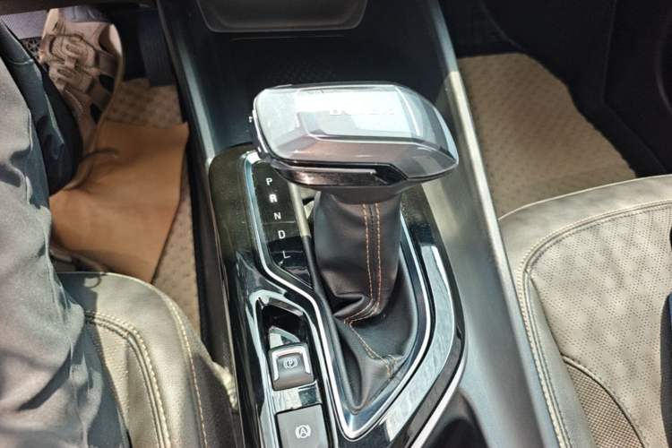 Used Buick Verano 2023 Pro Enjoyment Edition Gear Lever