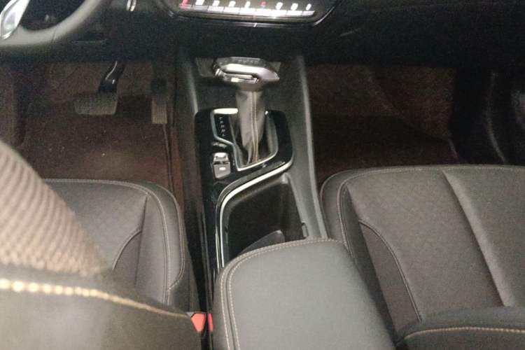 Used Buick Verano 2023 Pro Enjoyment Edition Gear Lever