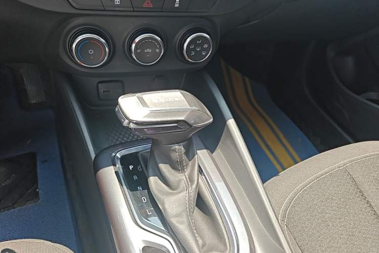 Used Buick Verano 2023 Pro Le Yi Edition Gear Lever