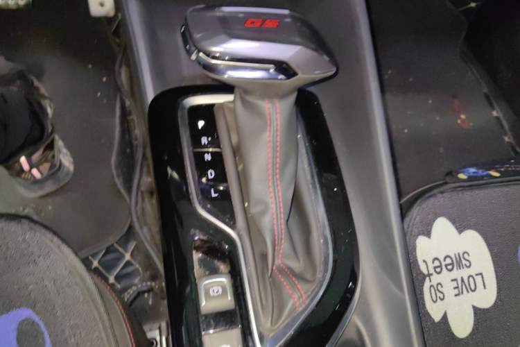 Used Buick Verano 2023 Pro GS Swift Edition Gear Lever