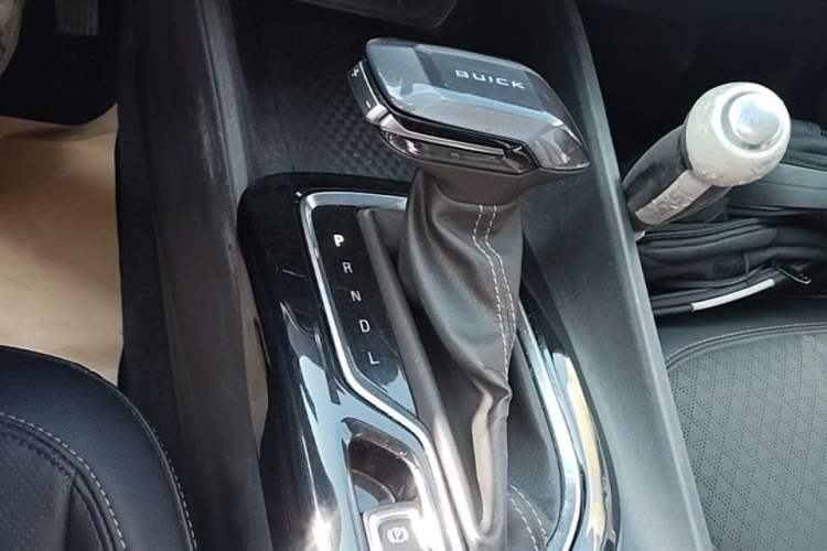 Used Buick Verano 2023 Pro Enjoyment Edition Gear Lever