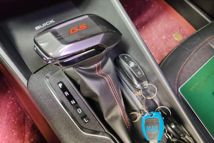 Used Buick Verano 2023 Pro GS Hunter Wind Edition Gear Lever