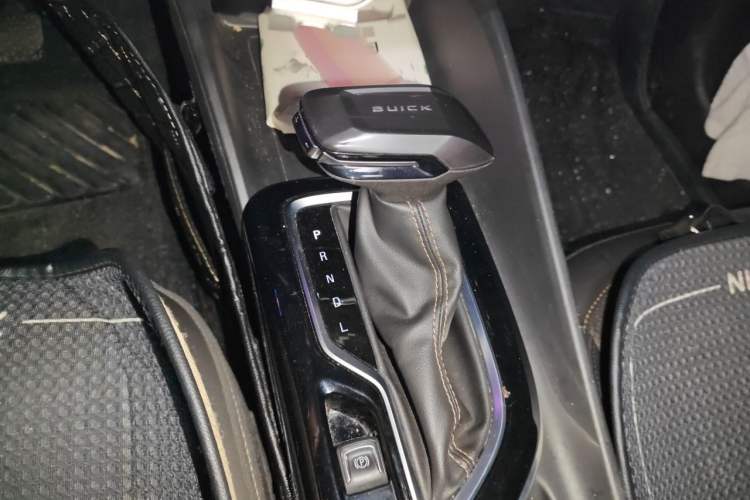 Used Buick Verano 2023 Pro Enjoyment Edition Gear Lever