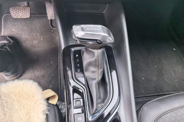 Used Buick Verano 2023 Pro Enjoyment Edition Gear Lever
