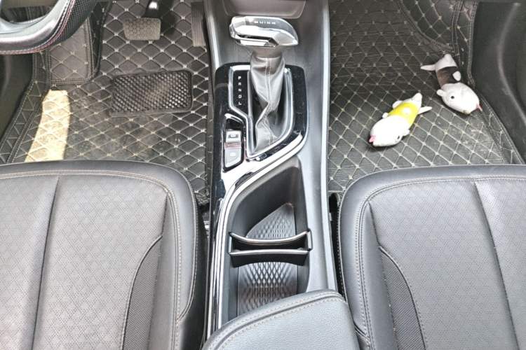 Used Buick Verano 2023 Pro Enjoyment Edition Gear Lever