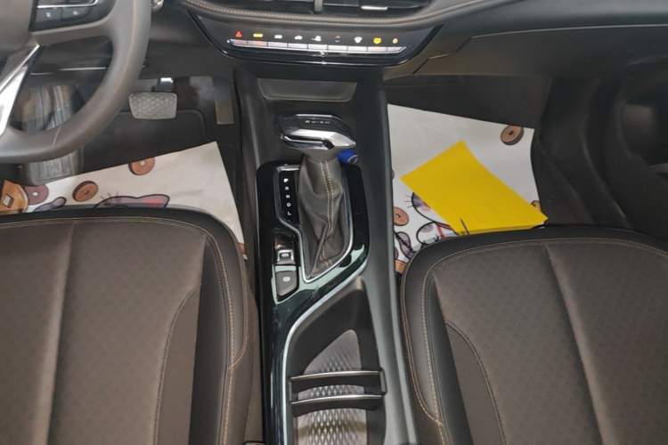 Used Buick Verano 2023 Pro Enjoyment Edition Gear Lever