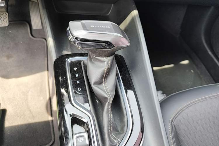 Used Buick Verano 2023 Pro Enjoyment Edition Gear Lever