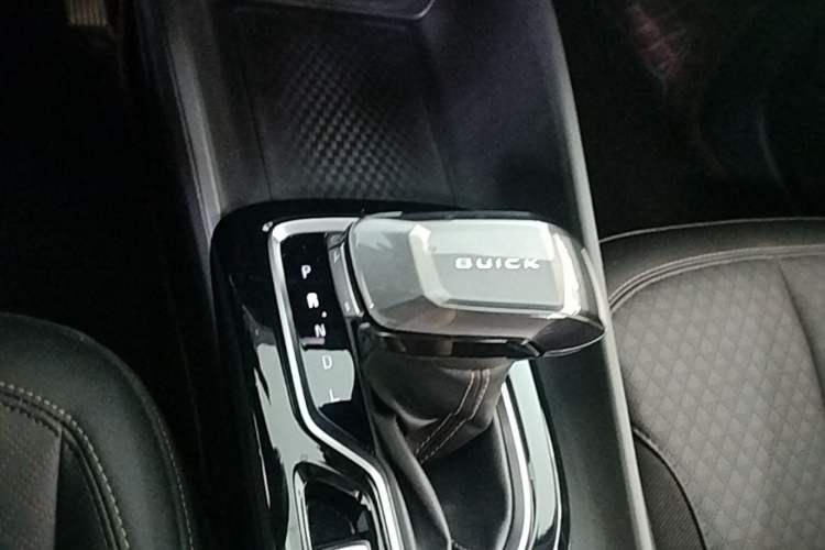 Used Buick Verano 2023 Pro Enjoyment Edition Gear Lever