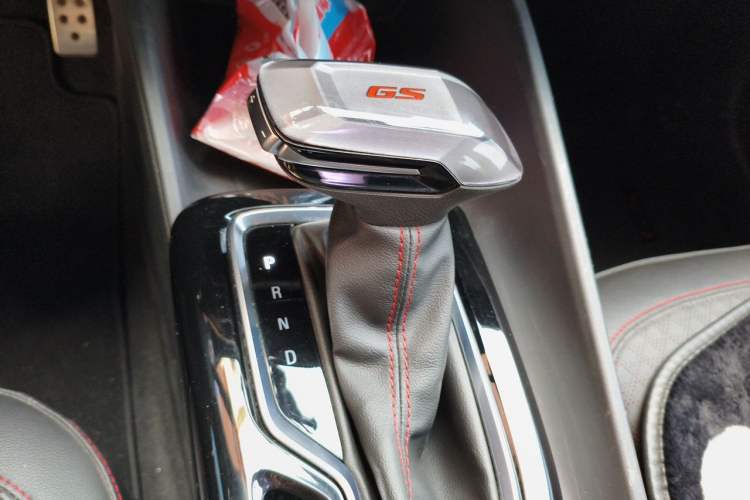 Used Buick Verano 2023 Pro GS Hunter Wind Edition Gear Lever