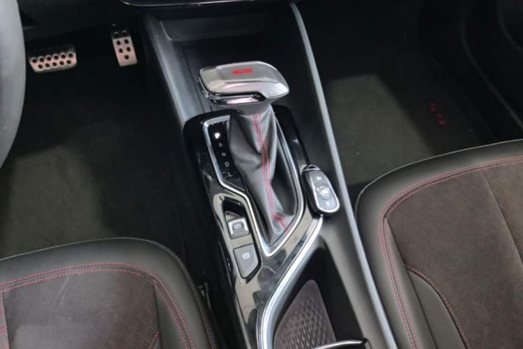 Used Buick Verano 2023 Pro GS Swift Edition Gear Lever