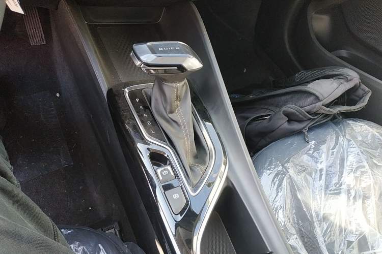 Used Buick Verano 2023 Pro Enjoyment Edition Gear Lever